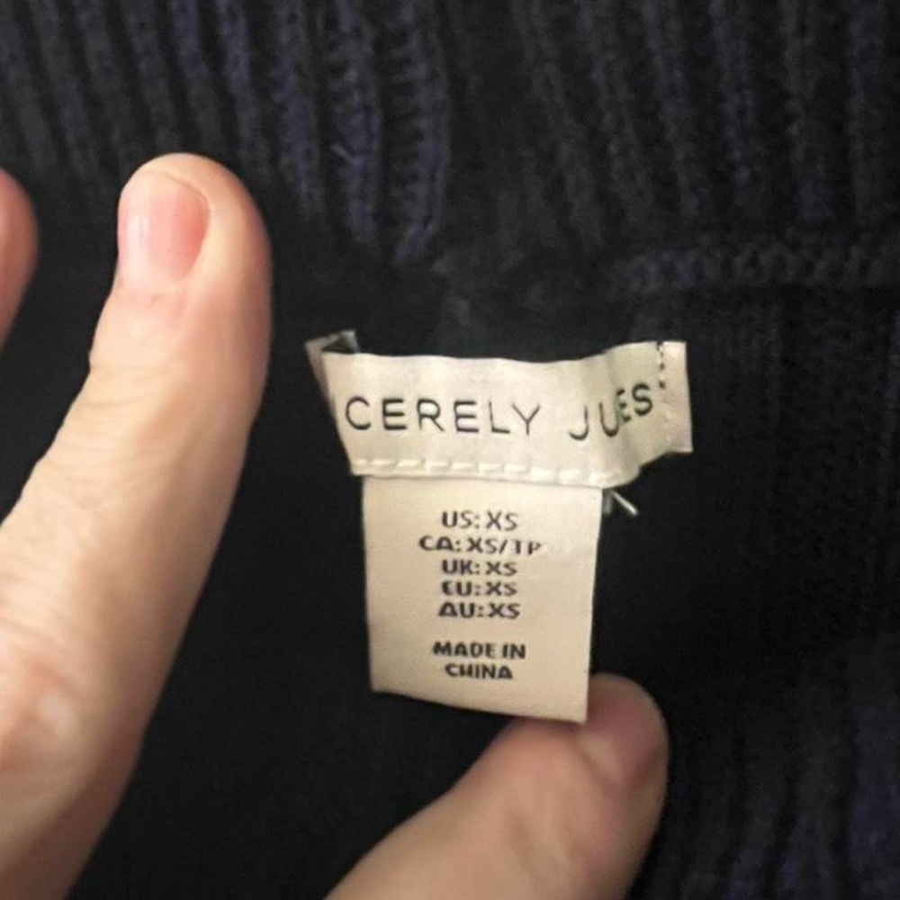 Sincerely Jules Navy and White Knit Sweater - Picture 5 of 5